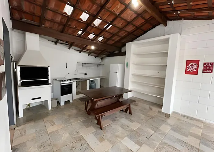 Casa 150M Da Praia Das Toninhas C/ Churrasqueira Ubatuba